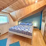 Mit Balkon- 150 M Vom Entfernt By Interhome Apartamento