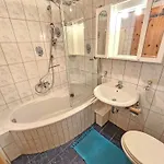 Mit Balkon- 150 M Vom Entfernt By Interhome Apartamento Novi Vinodolski