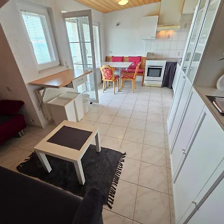 Apartamento Mit Balkon- 150 M Vom Entfernt By Interhome *
