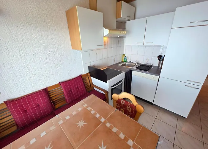 Mit Balkon- 150 M Vom Entfernt By Interhome *