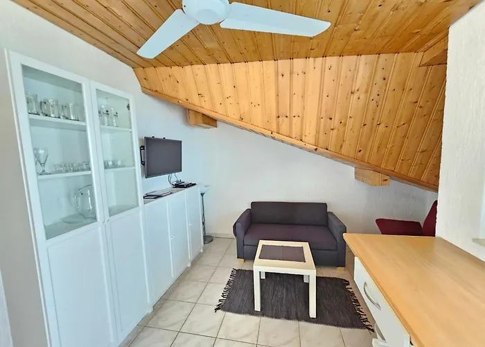 Mit Balkon- 150 M Vom Entfernt By Interhome * Novi Vinodolski